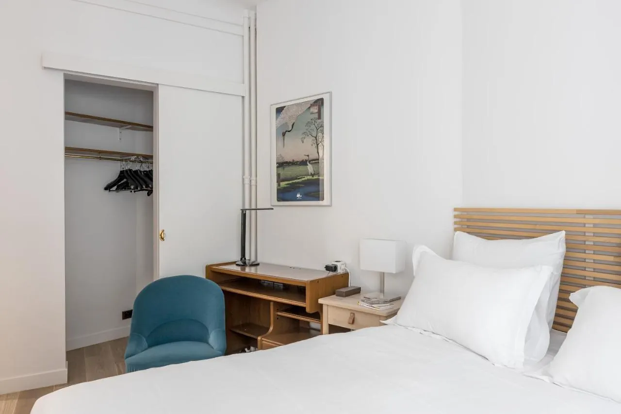 Apartment Veeve - Almond Blossom Paris