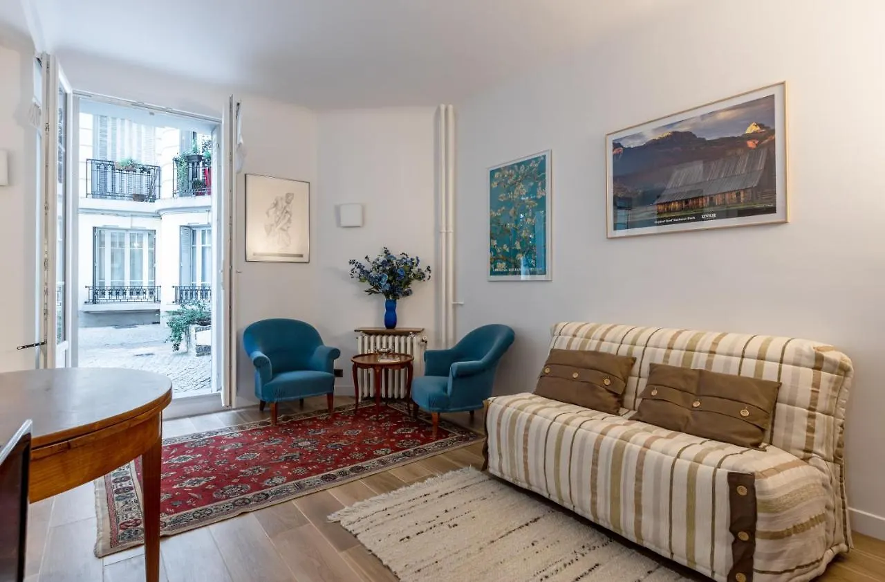 Apartment Veeve - Almond Blossom Paris